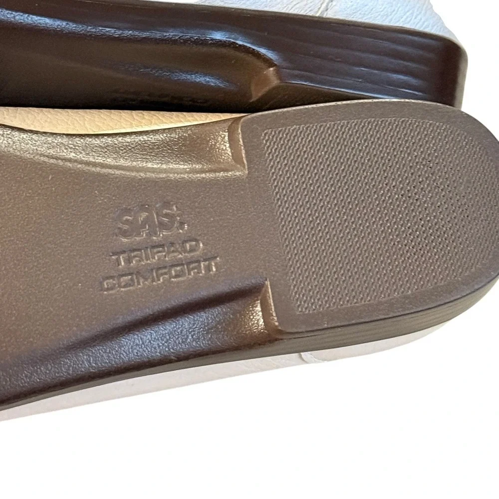 SAS Simplify Moccasin‎ Loafers Silver Cloud Leather Size 9 Wide New without box